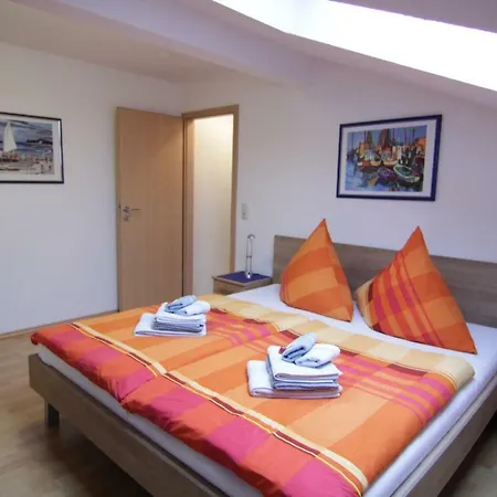 Strandnahe Mit Garten شقة *