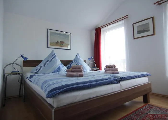 Strandnahe Mit Garten