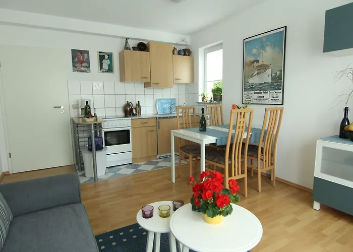 Appartement Strandnahe Mit Garten